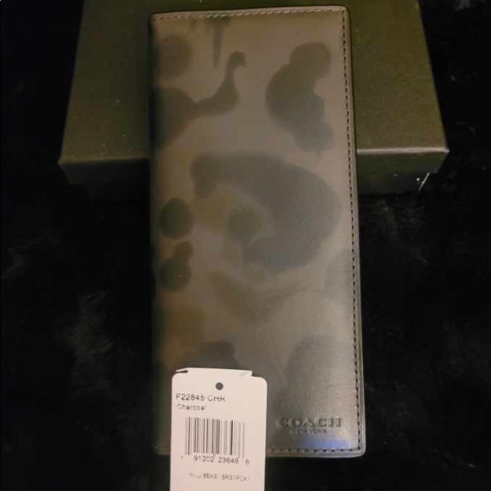 COACH/NWT/CHR